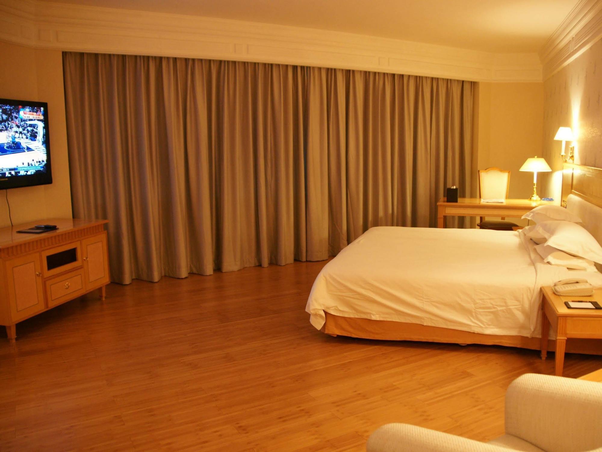 Hotel Silverland Dongguan  Exterior foto